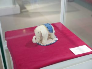 シュタイフ アニマルワールド展（横浜人形の家）会場の様子