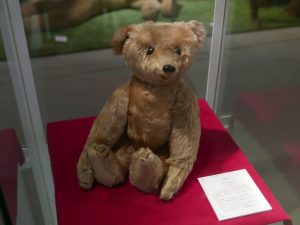 シュタイフ アニマルワールド展（横浜人形の家）会場の様子