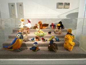 シュタイフ アニマルワールド展（横浜人形の家）会場の様子