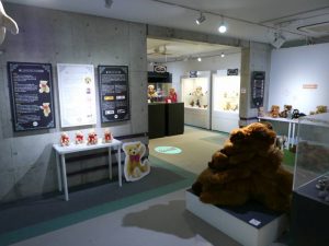 シュタイフ アニマルワールド展（横浜人形の家）会場の様子