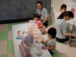 蛍リカちゃん、八戸市に寄贈されました。（しあわせのリカちゃん展八戸が終了）