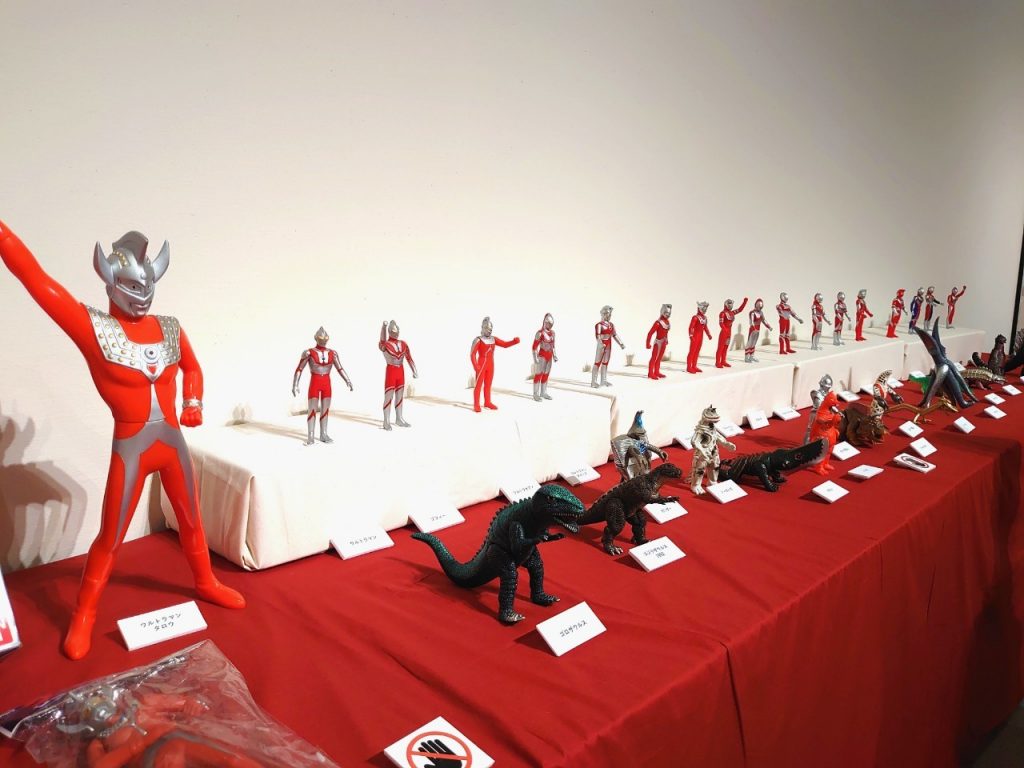 「おもちゃでめぐる世界の秘密」展示